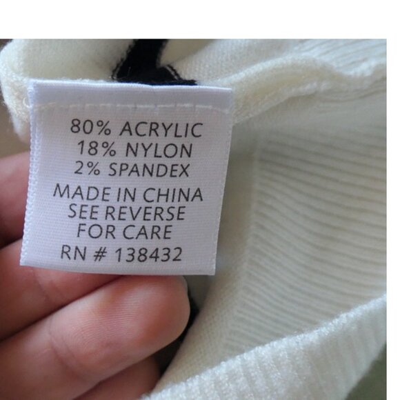 white striped sweater with 3/4 long sleeves, Modcloth, XS - Picture 6 of 6